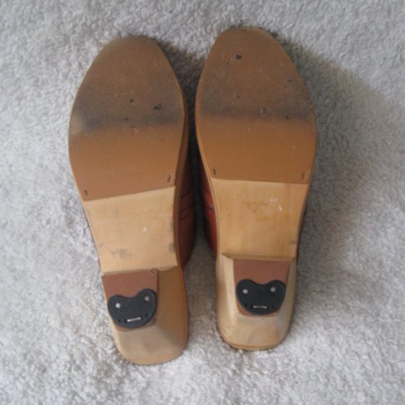 Fanfares Leather Wooden Heel Clogs - Picture 3 of 9